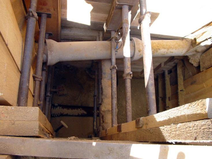 Holzbohlenverbau